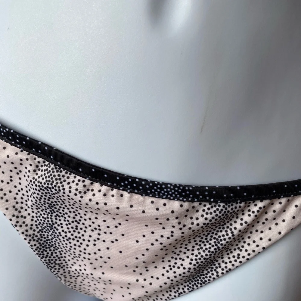 Tavik Full coverage Bikini bottoms, Size L, NWT‎